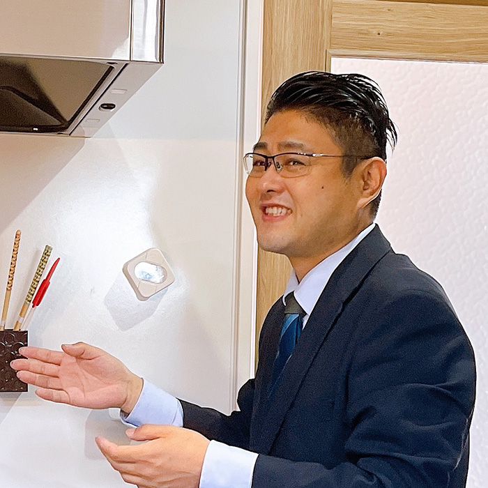 リフォームアウトレットスタッフ長谷川